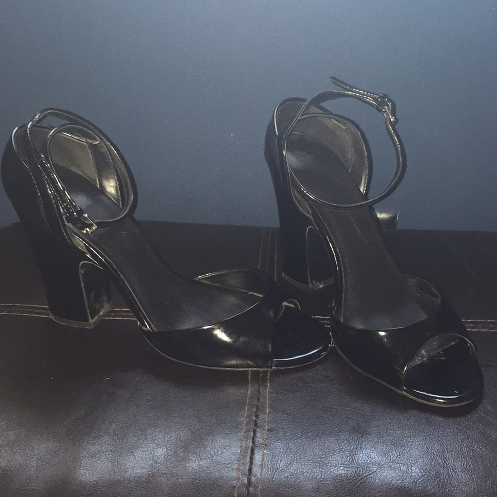 Patent Leather Open Toe Ankle Strap Block Heel